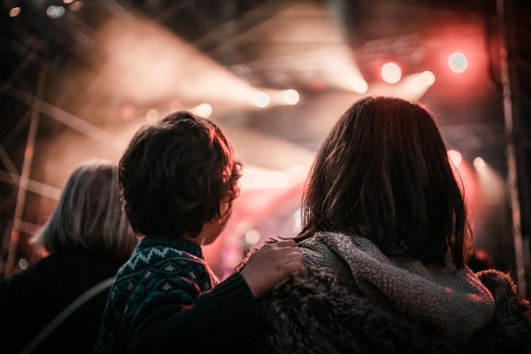 Comment utiliser la lumière naturelle pour des photos réussies?